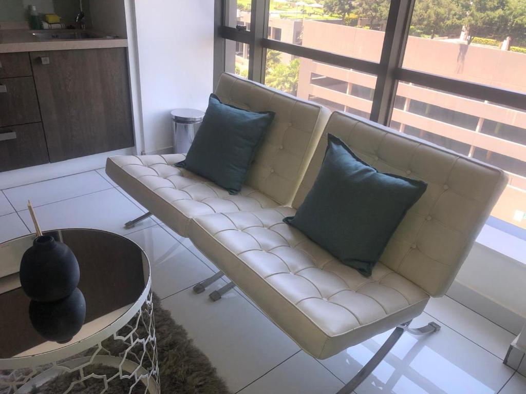 Sandton Skye 411