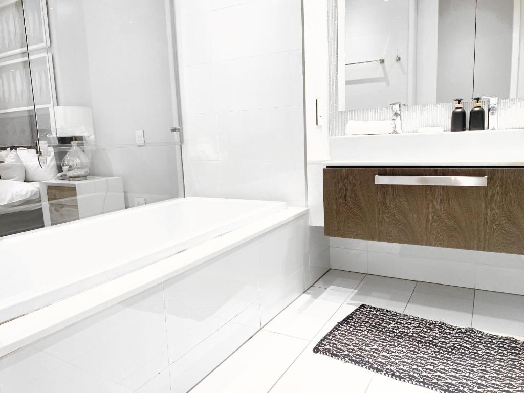 Sandton Skye luxury hotel