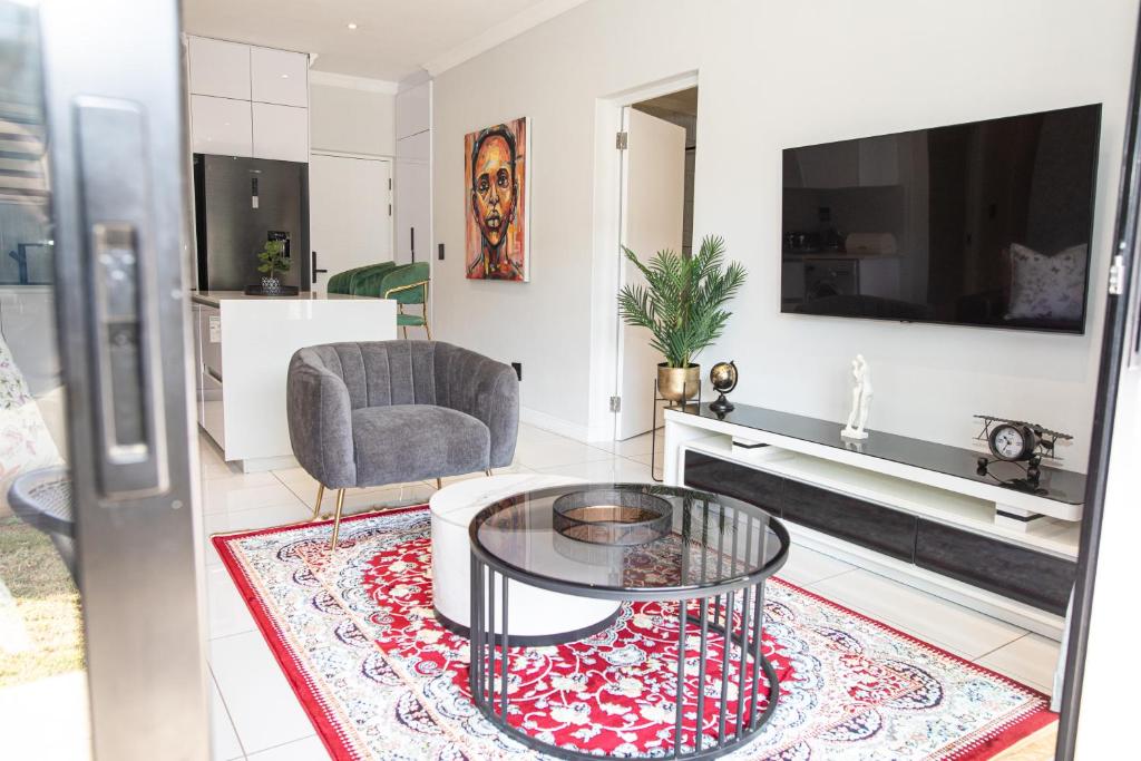 Brooklyn Sassy Modern Apartment