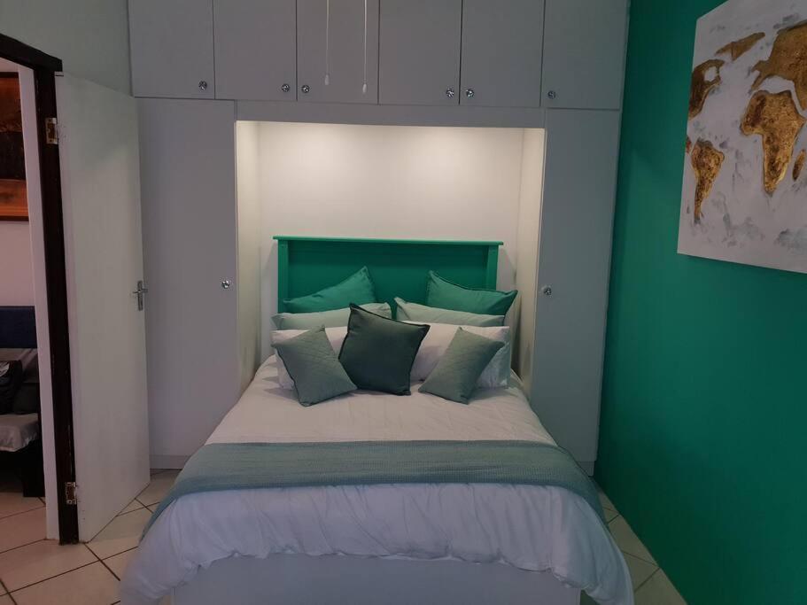 Seascape Lodge 25, Uvongo
