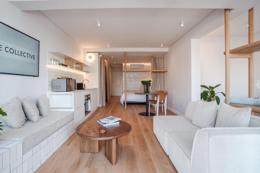 Seaside 8 - Stylish Seaside Studio with Balcony