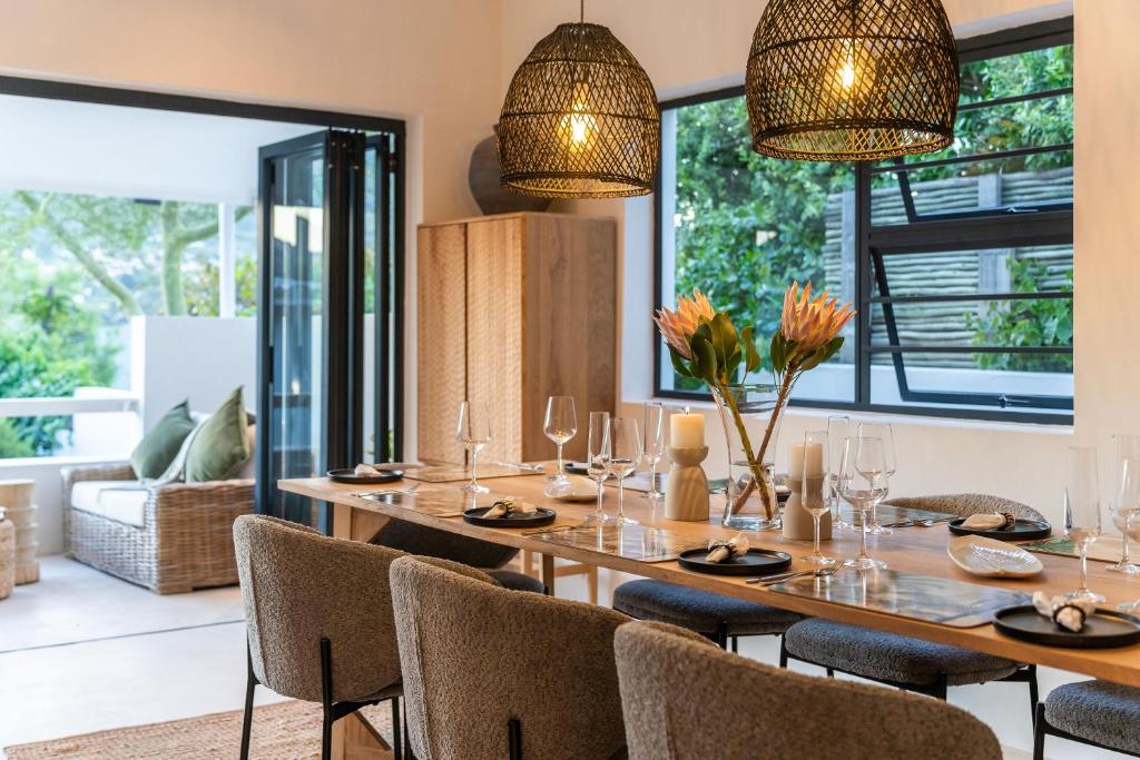 Boutique Coastal Retreat