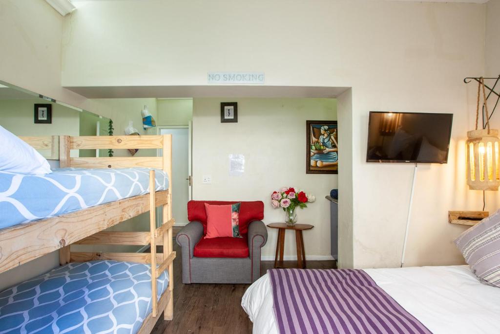 Bedrock Family 4 Sleeper En-Suite Studio