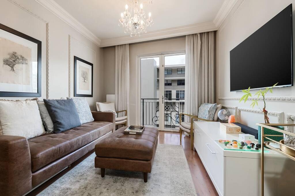 Stunning Cape Royale Suite