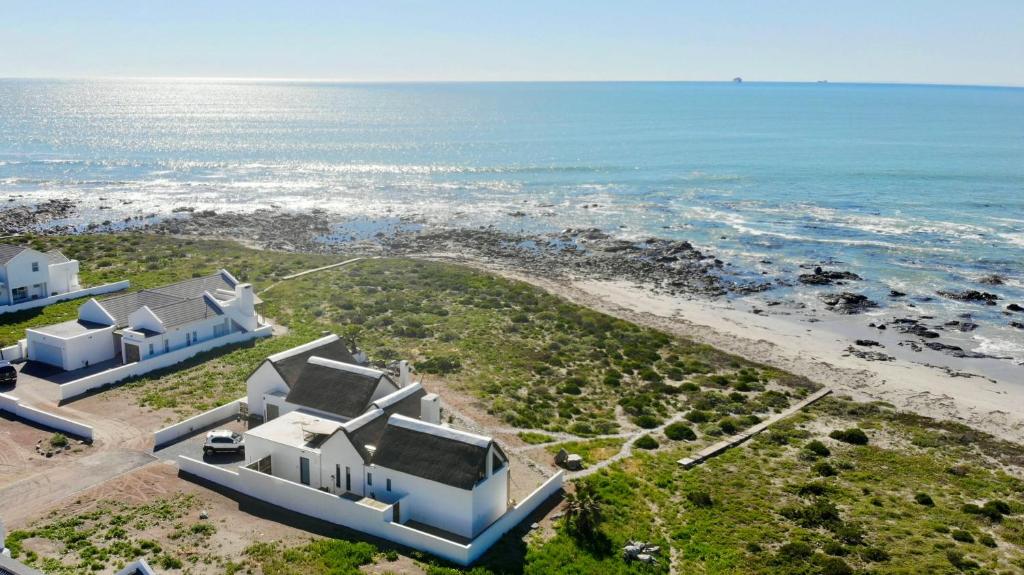 Sunrise Beach Villa