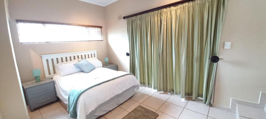 SUNSET REST BEACH VILLA