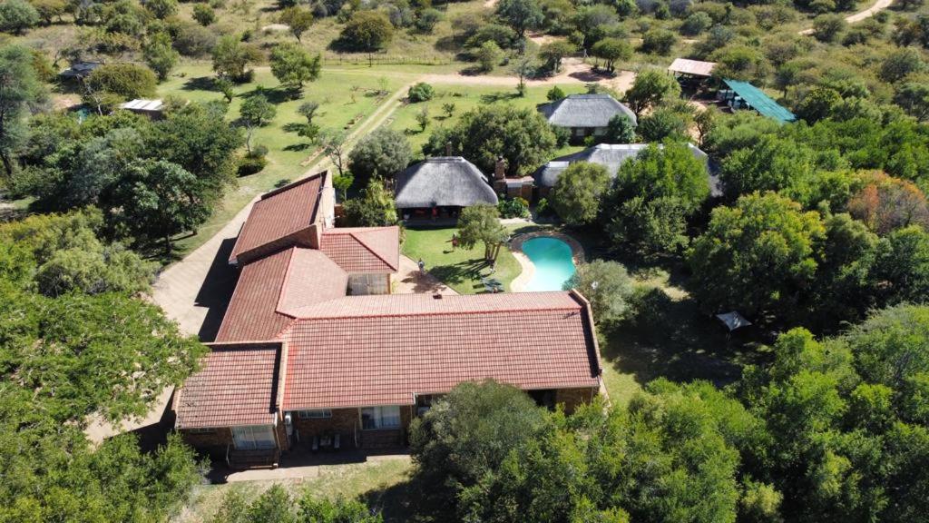 Tamboti Bush Lodge