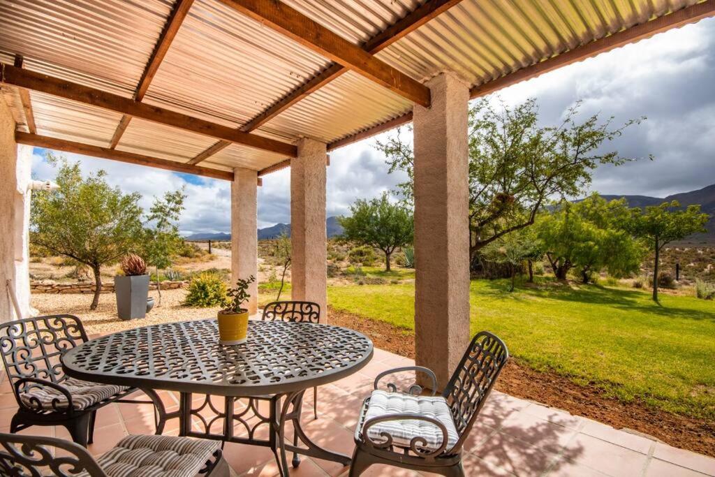 Tequila Sunrise Cottage at Karoofontein Guest Farm