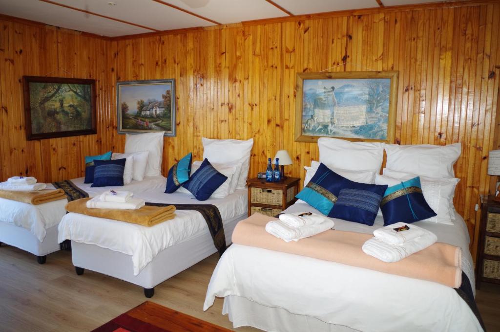 Tertia's Logcabin