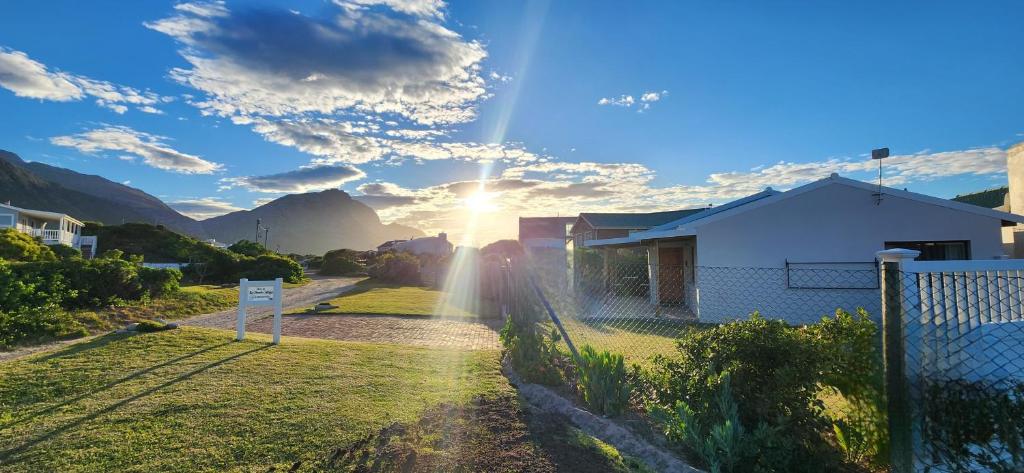 The Beach Cottage Betty's Bay