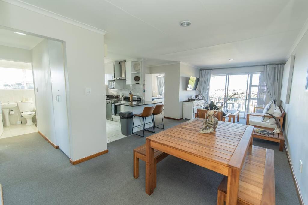 The Heads Luxury 3 Bedroom