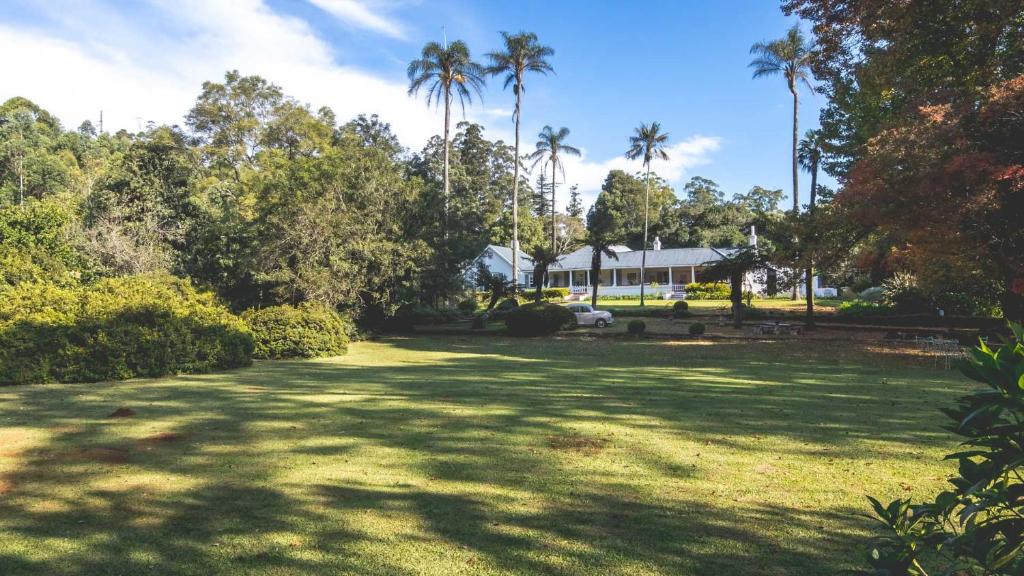 The Knoll Historic Guest Farm
