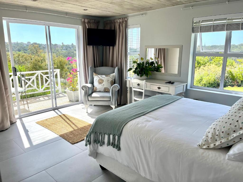 The Lily Suite
