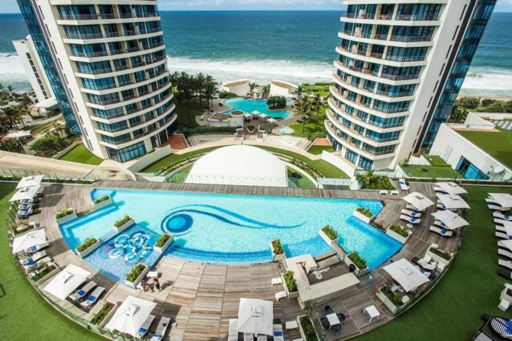 The Pearls of Umhlanga Penthouse 4 bed or 3 bed