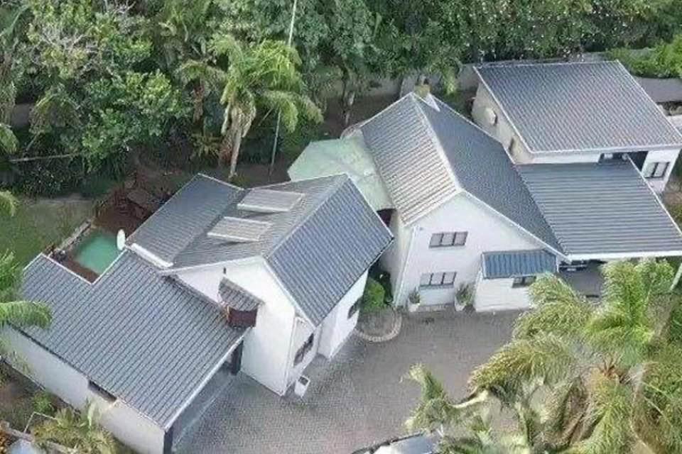 Tinroofs Cottage