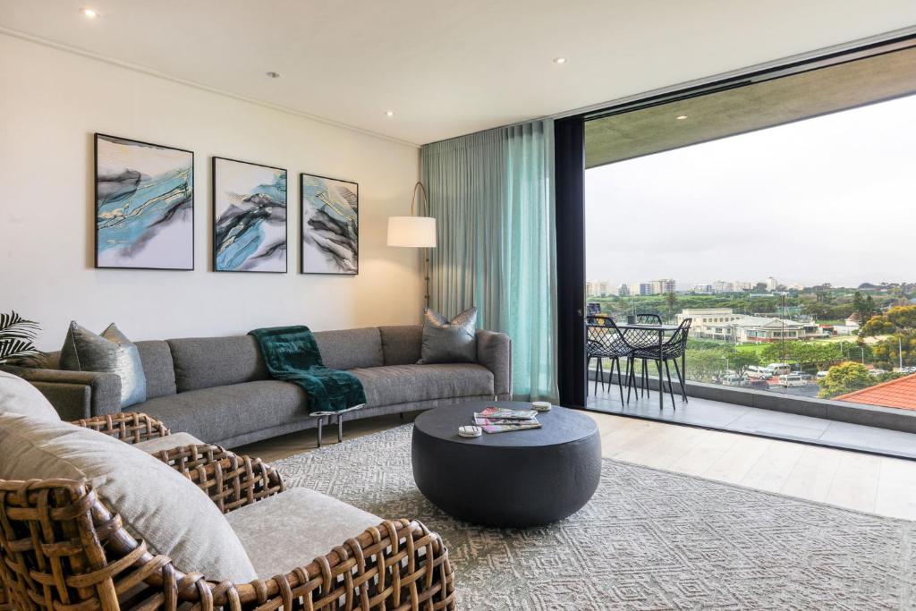 Tranquil Apartment on the Promenade