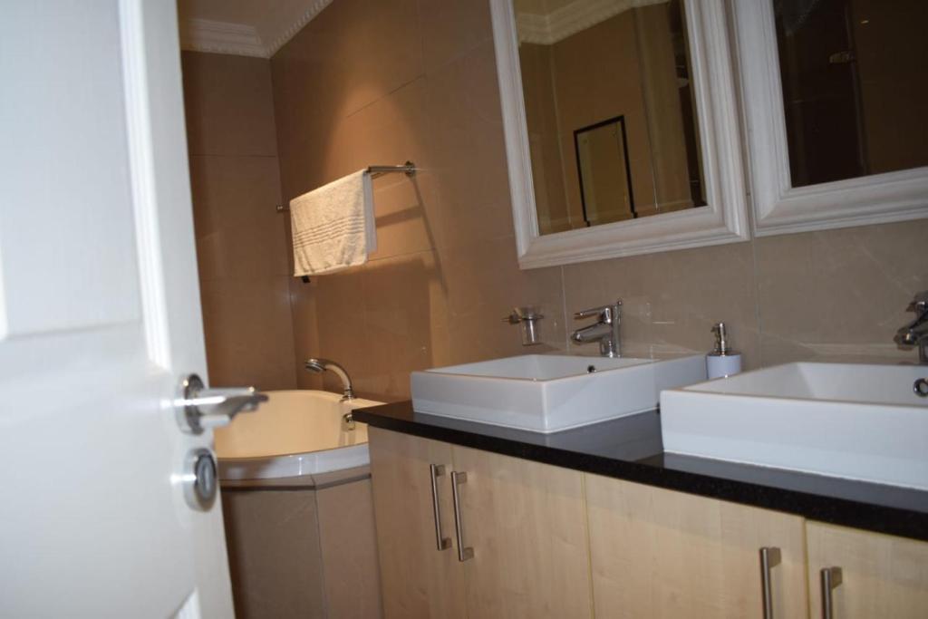Two bedroom apartment in Waterfront