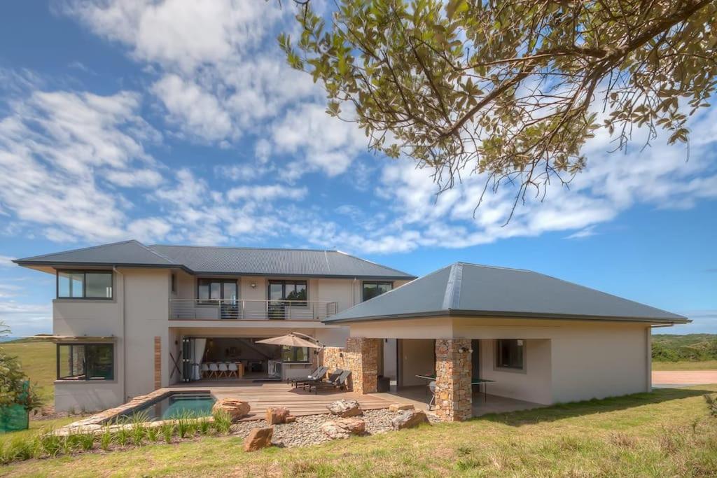 Umthi Lodge, Wildlife, Pool, Power Inverter