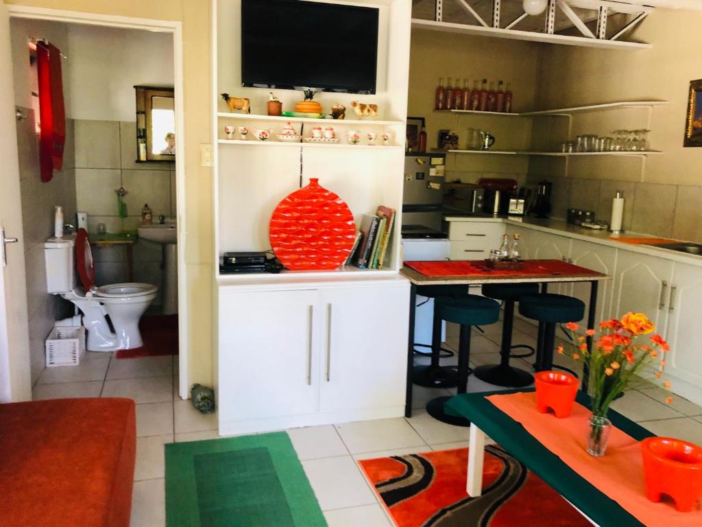 Villa Jullienne - A Home Away From Home - Unit 2