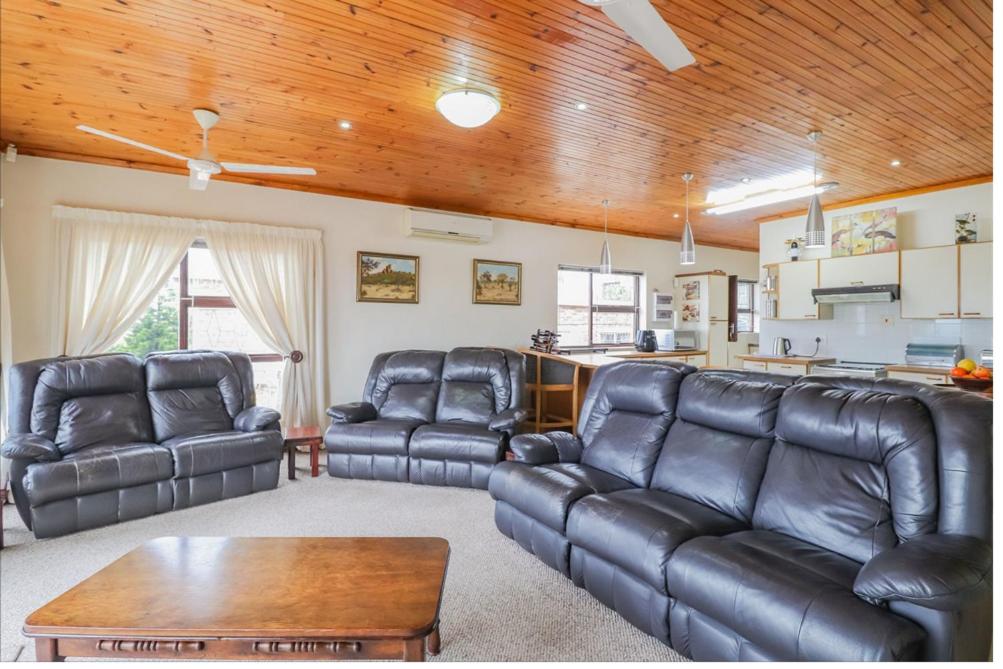 17 Villa Leadwood