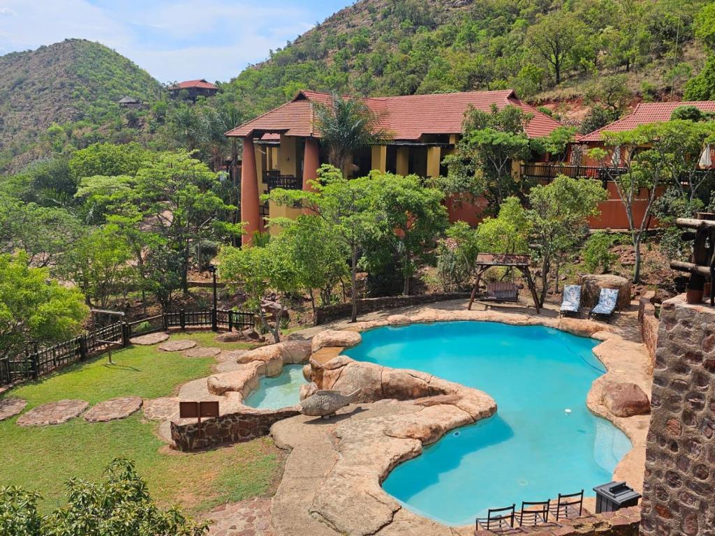 Waterfall Safari Lodge
