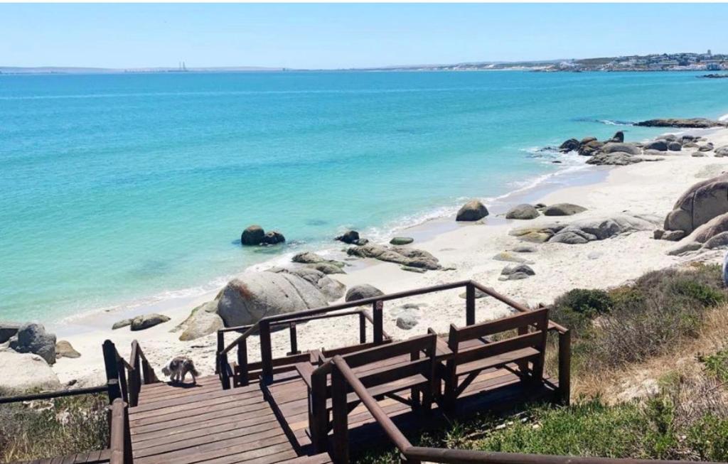 Waterfront Villa Retreat, Langebaan
