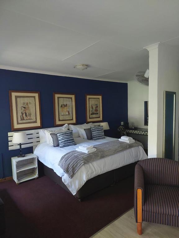 Wayside Lodge