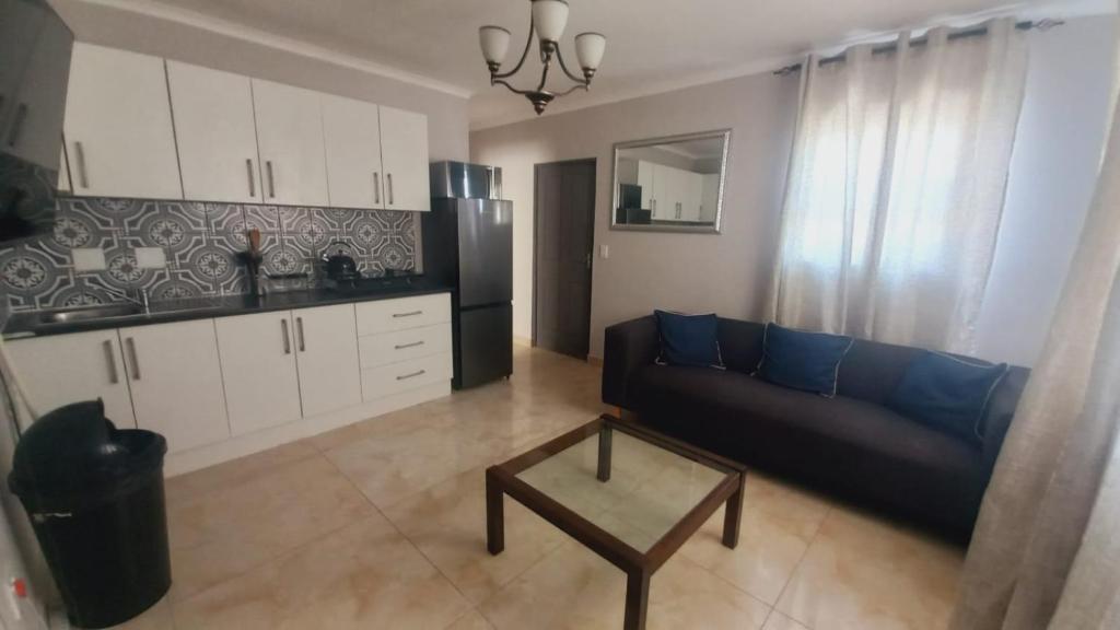 Zoe Apartment