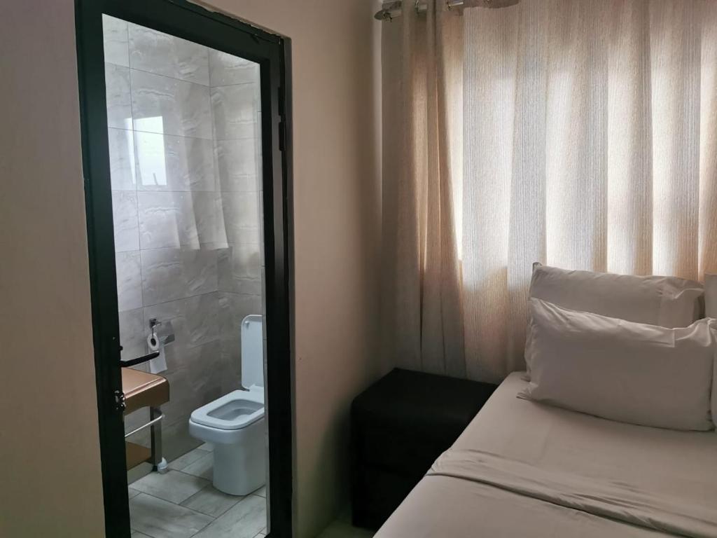 Zurich garden lodge benoni